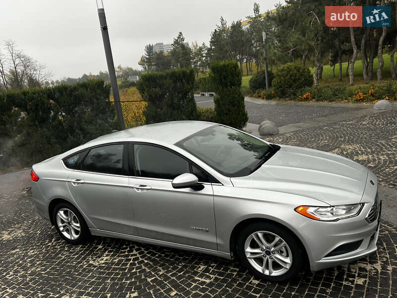 Седан Ford Fusion 2018 в Дніпрі фото 3 Седан Ford Fusion 2018 в Дніпрі