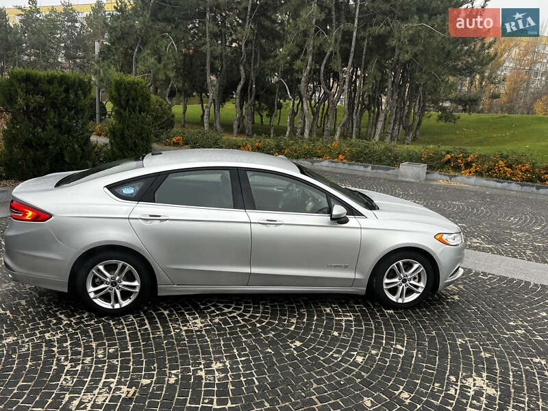 Седан Ford Fusion 2018 в Дніпрі фото 4 Седан Ford Fusion 2018 в Дніпрі