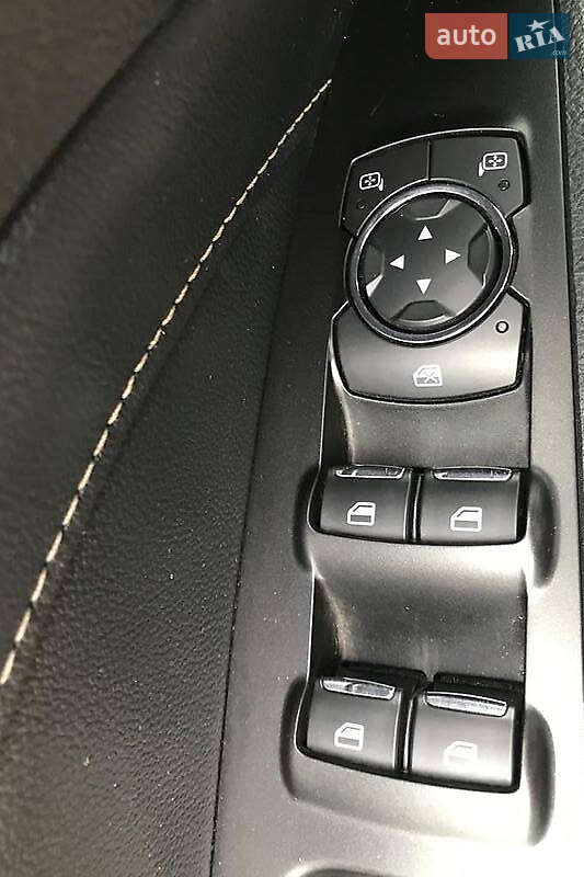 Седан Ford Fusion 2018 в Киеве фото 12 Седан Ford Fusion 2018 в Киеве