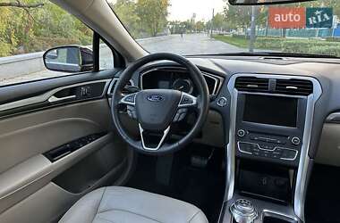 Седан Ford Fusion 2016 в Львове