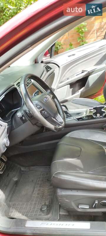 Седан Ford Fusion 2013 в Коломые