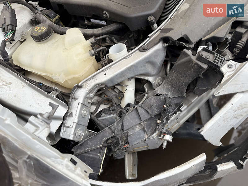 Седан Ford Fusion 2019 в Киеве фото 10 Седан Ford Fusion 2019 в Киеве