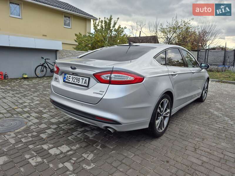 Седан Ford Fusion 2014 в Днепре