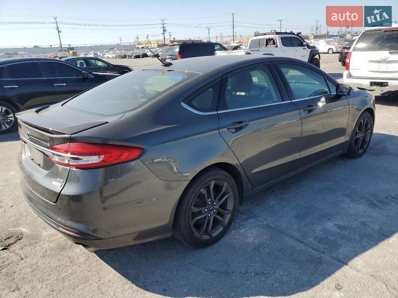 Седан Ford Fusion 2018 в Полтаві