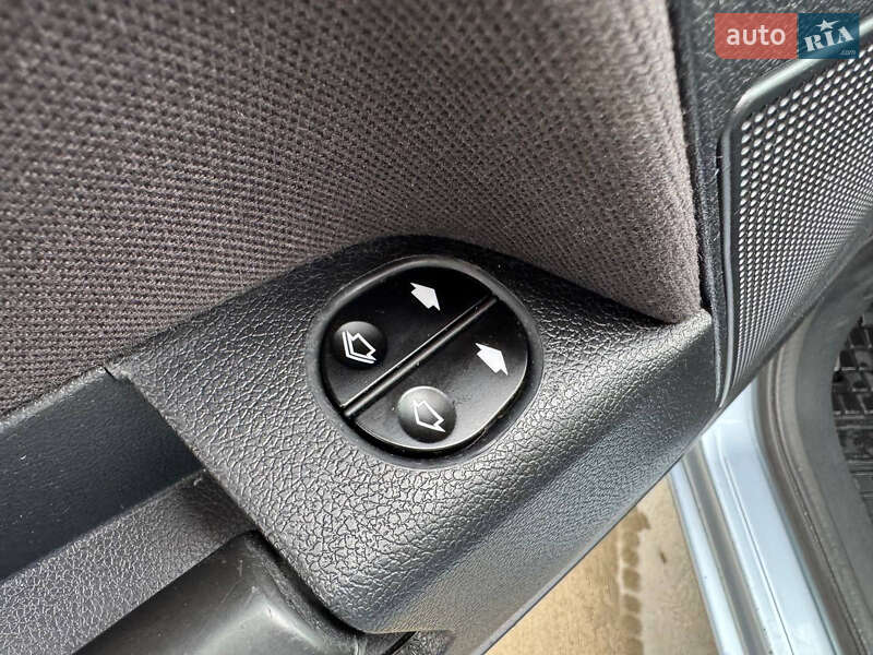 Хетчбек Ford Fusion 2007 в Луцьку