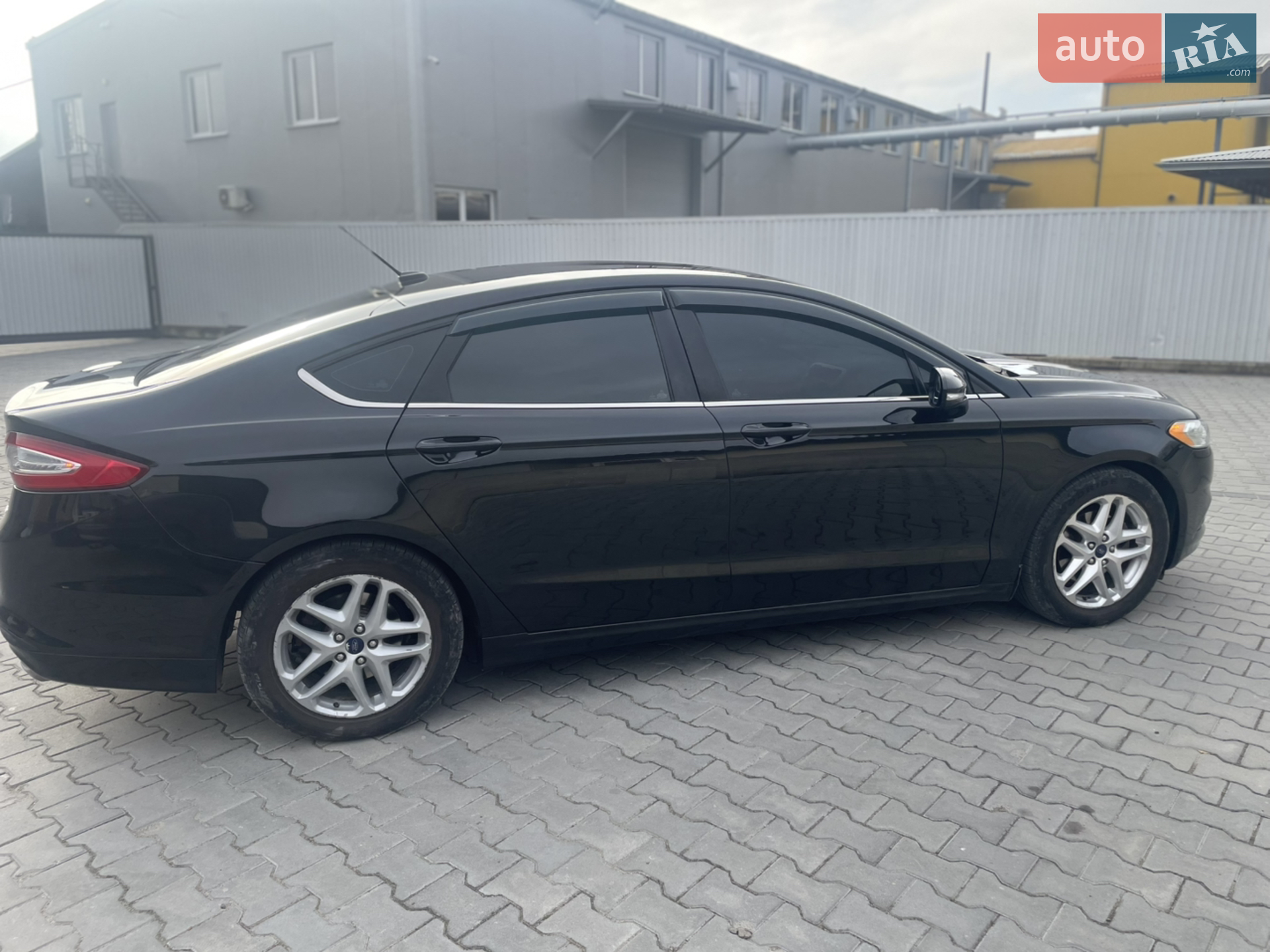 2013 Ford Fusion - мініатюра 4