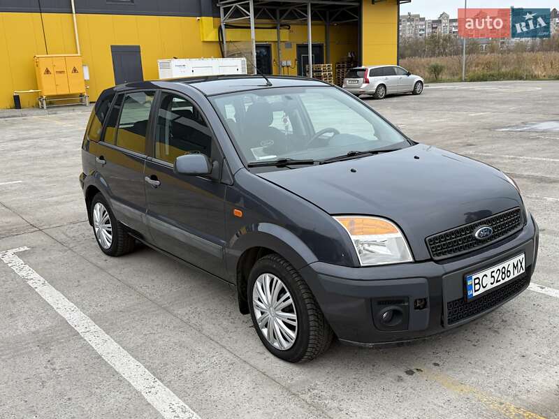 Хэтчбек Ford Fusion 2007 в Шептицькому