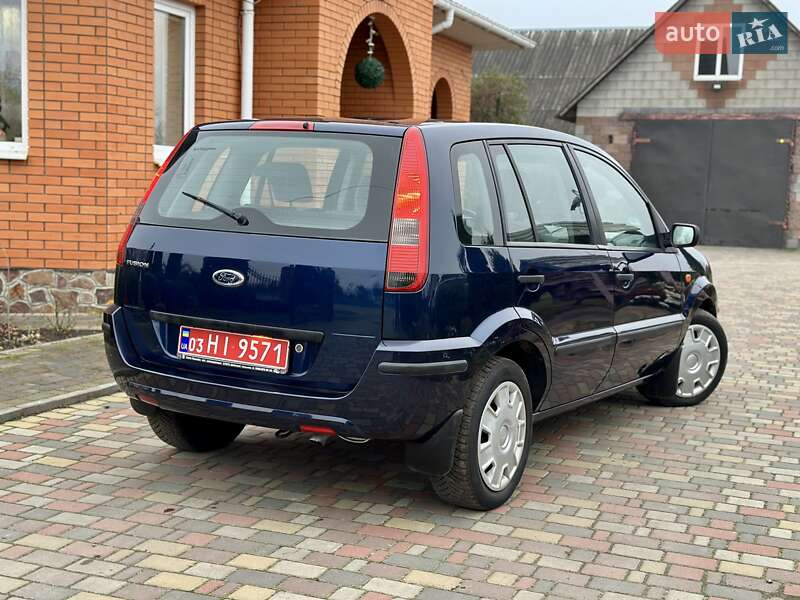 Хетчбек Ford Fusion 2005 в Володимирці