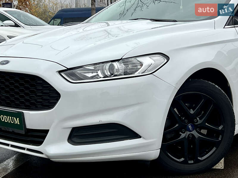 Седан Ford Fusion 2015 в Києві фото 10 Седан Ford Fusion 2015 в Києві