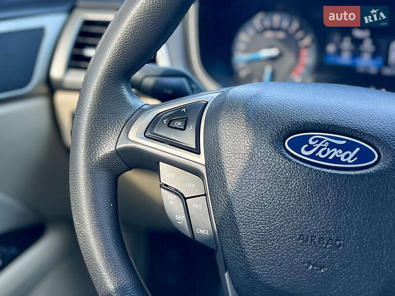 Седан Ford Fusion 2015 в Києві фото 21 Седан Ford Fusion 2015 в Києві