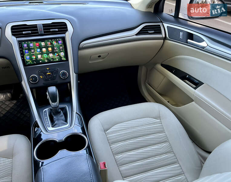 Седан Ford Fusion 2015 в Києві фото 37 Седан Ford Fusion 2015 в Києві