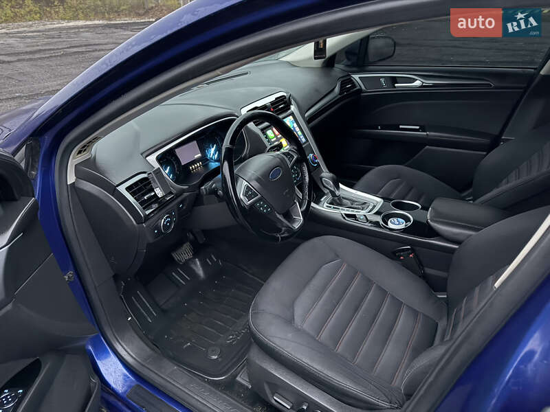 Седан Ford Fusion 2013 в Житомире