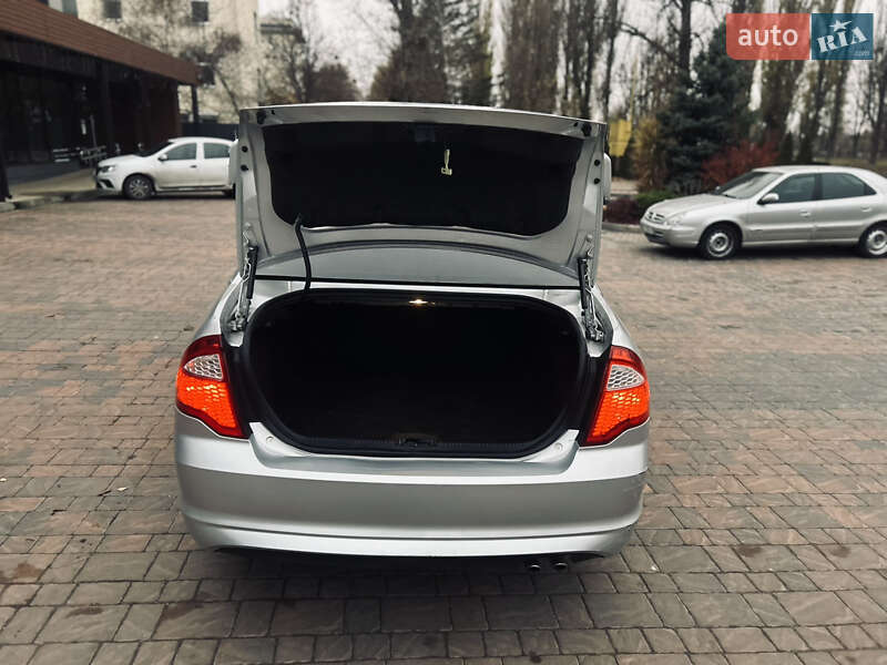 Седан Ford Fusion 2011 в Полтаве фото 9 Седан Ford Fusion 2011 в Полтаве