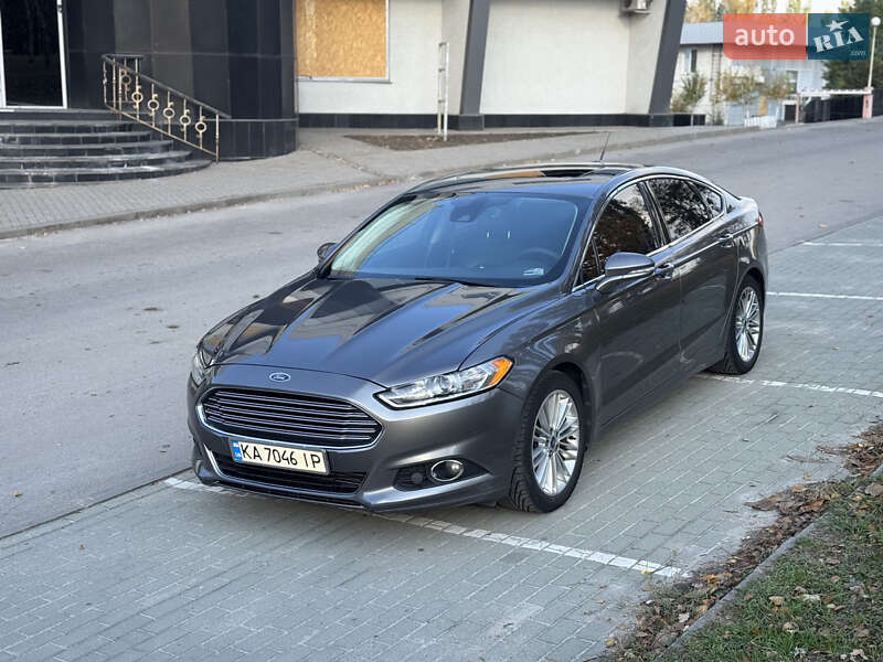 Седан Ford Fusion 2013 в Запоріжжі