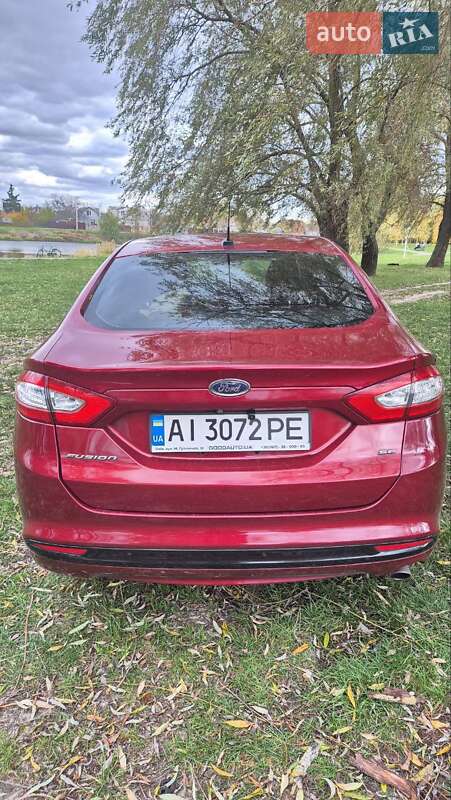 Седан Ford Fusion 2015 в Борисполі