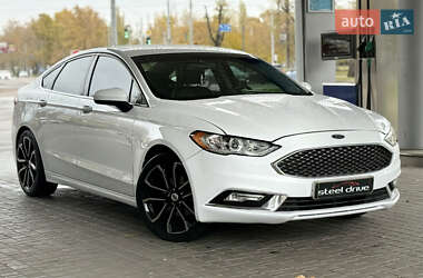 Седан Ford Fusion 2017 в Миколаєві