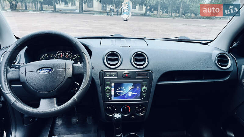 Хэтчбек Ford Fusion 2006 в Прилуках фото 13 Хэтчбек Ford Fusion 2006 в Прилуках