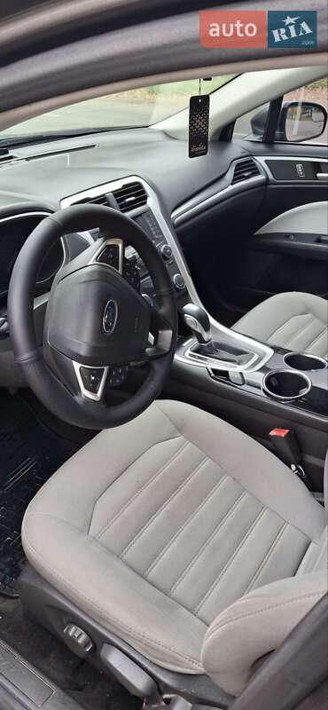 Седан Ford Fusion 2013 в Покрові