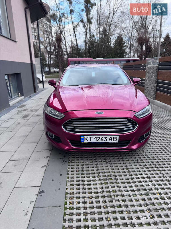 Седан Ford Fusion 2014 в Івано-Франківську