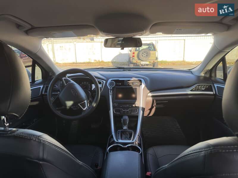 Седан Ford Fusion 2015 в Києві фото 10 Седан Ford Fusion 2015 в Києві
