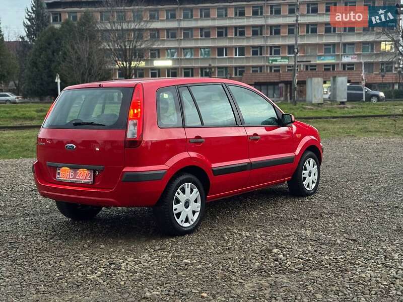 Хетчбек Ford Fusion 2007 в Долині