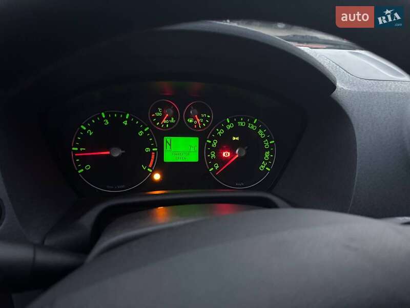 Хетчбек Ford Fusion 2007 в Долині