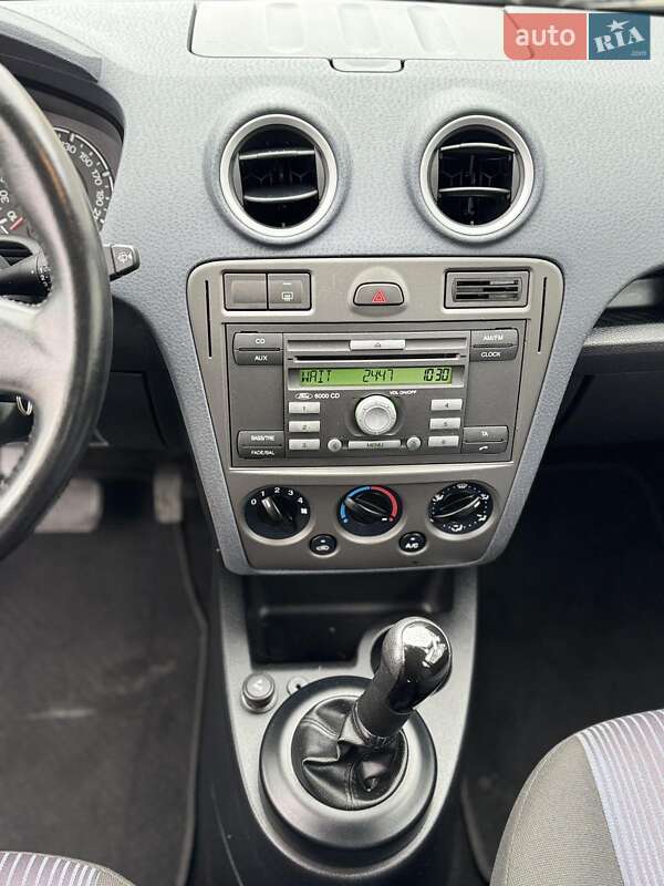 Хетчбек Ford Fusion 2008 в Луцьку