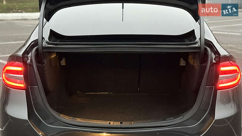 Седан Ford Fusion 2018 в Києві