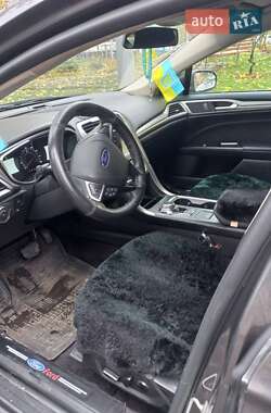 Седан Ford Fusion 2017 в Киеве