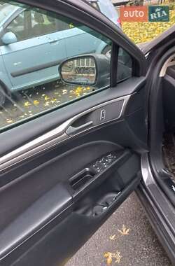 Седан Ford Fusion 2017 в Киеве