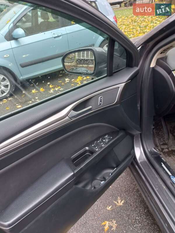 Седан Ford Fusion 2017 в Києві