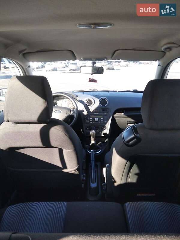 Хетчбек Ford Fusion 2011 в Києві