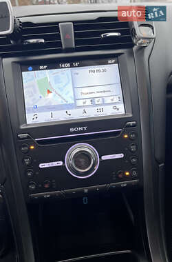 Седан Ford Fusion 2016 в Харкові