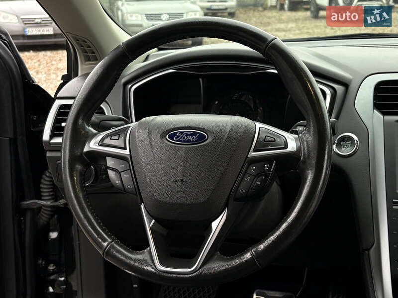Седан Ford Fusion 2013 в Харькове