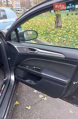 Седан Ford Fusion 2017 в Киеве