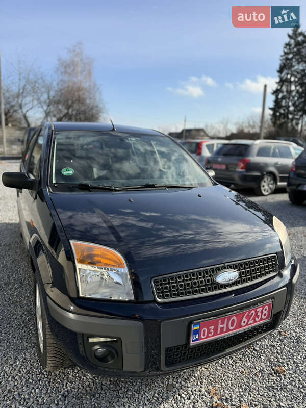 Хетчбек Ford Fusion 2007 в Луцьку фото 3 Хетчбек Ford Fusion 2007 в Луцьку