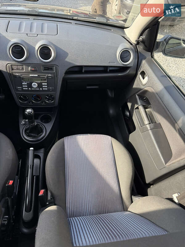 Хетчбек Ford Fusion 2007 в Луцьку фото 114 Хетчбек Ford Fusion 2007 в Луцьку