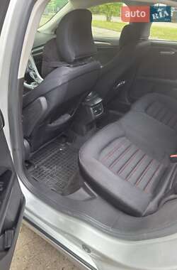 Седан Ford Fusion 2015 в Луцке