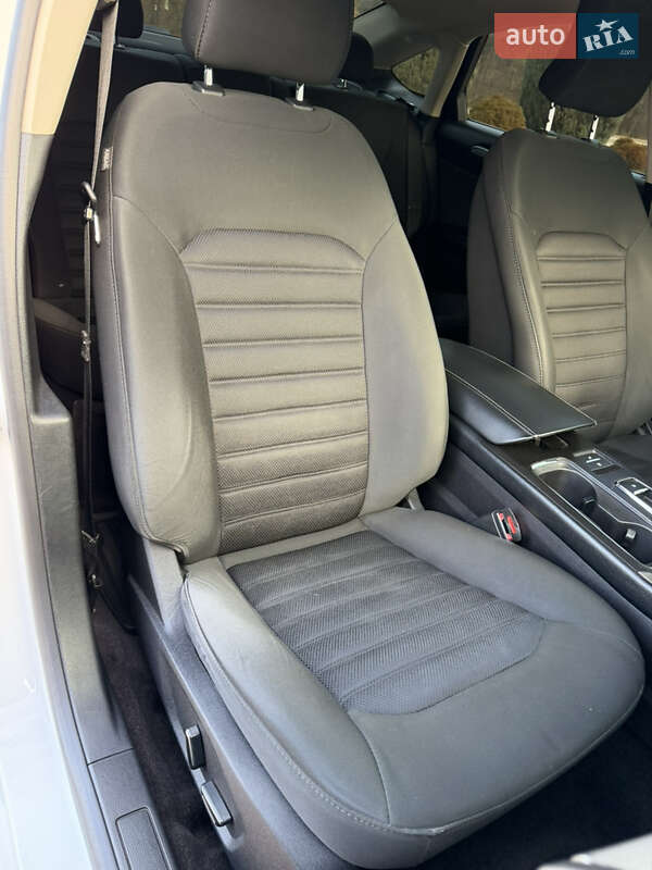 Седан Ford Fusion 2017 в Дніпрі фото 34 Седан Ford Fusion 2017 в Дніпрі