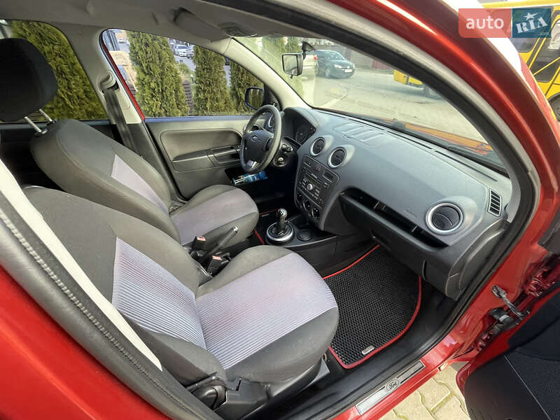 Хэтчбек Ford Fusion 2010 в Здолбунове фото 21 Хэтчбек Ford Fusion 2010 в Здолбунове