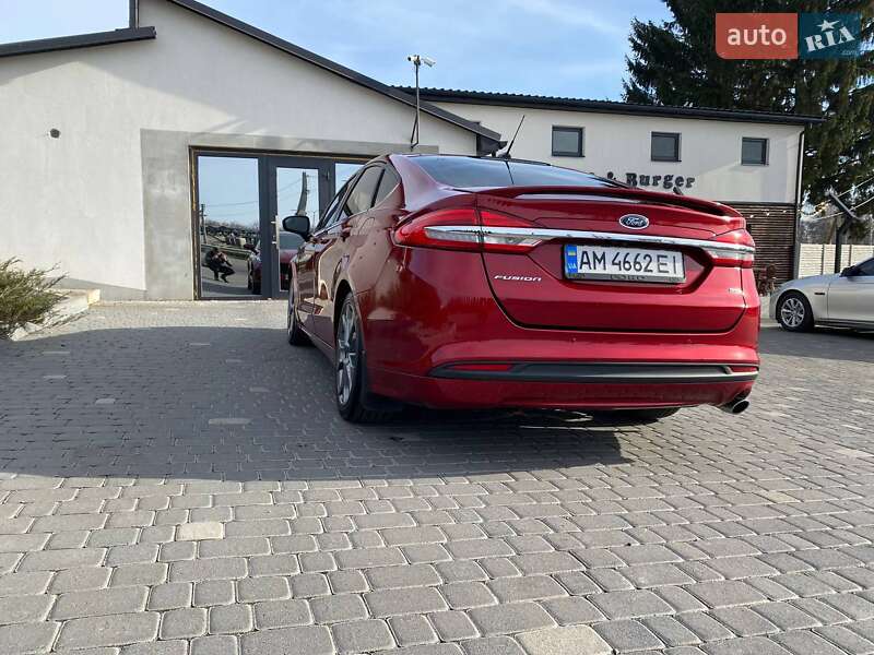 Седан Ford Fusion 2016 в Любаре