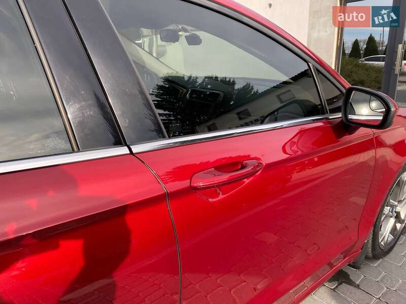 Седан Ford Fusion 2016 в Любаре