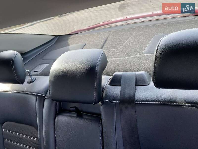 Седан Ford Fusion 2016 в Любаре