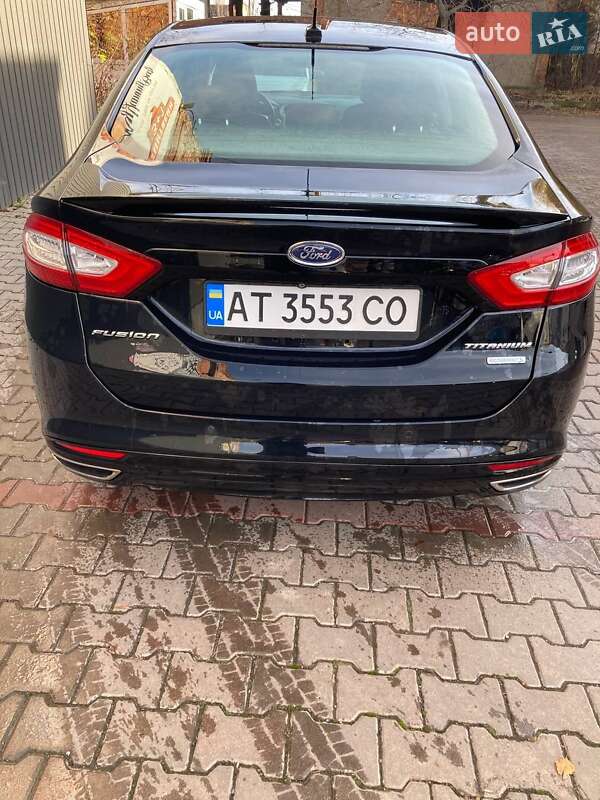Седан Ford Fusion 2015 в Коломиї