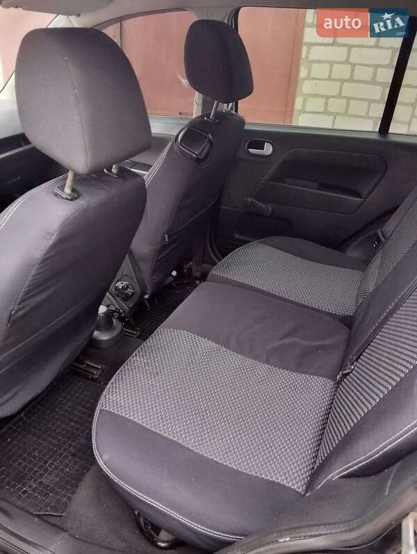 Седан Ford Fusion 2010 в Кременчуці фото 7 Седан Ford Fusion 2010 в Кременчуці