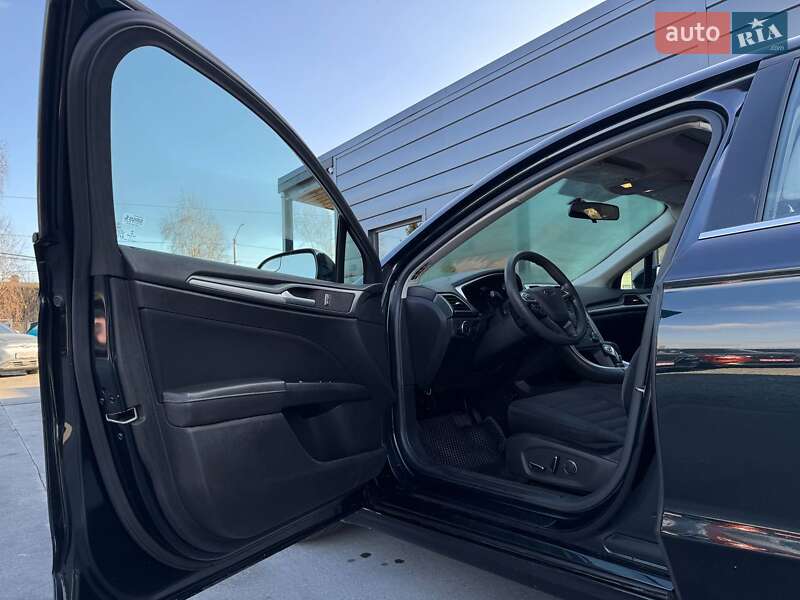 Седан Ford Fusion 2013 в Ровно фото 20 Седан Ford Fusion 2013 в Ровно