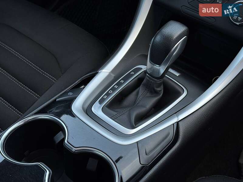 Седан Ford Fusion 2013 в Ровно фото 35 Седан Ford Fusion 2013 в Ровно