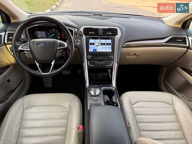 Седан Ford Fusion 2016 в Киеве