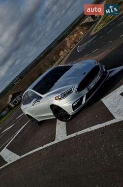 Седан Ford Fusion 2016 в Херсоне