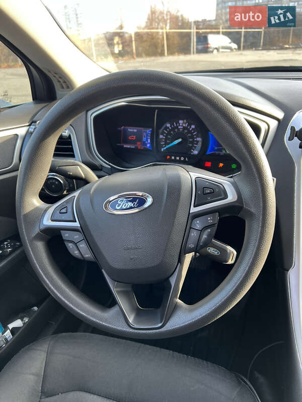 Седан Ford Fusion 2012 в Киеве